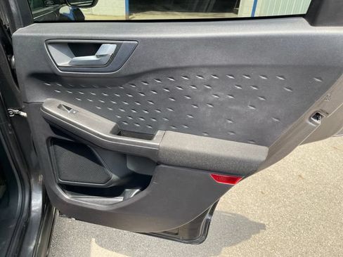 Used 2020 Ford Escape SE AWD/4WD image 36
