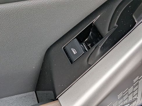 New 2026 BMW 530i w/ M Sport Package image 29