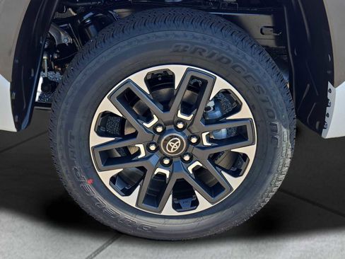 New 2026 Toyota Tundra Limited AWD/4WD image 12