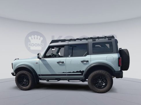 Used 2023 Ford Bronco Wildtrak image 8