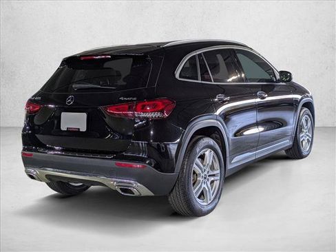 Used 2021 Mercedes-Benz GLA 250 4MATIC image 5