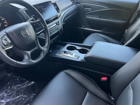 Used 2025 Honda Ridgeline RTL image 12