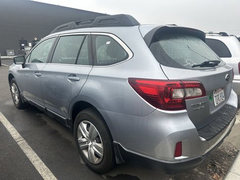 Used 2015 Subaru Outback 2.5i w/ Popular Package #2 image 4