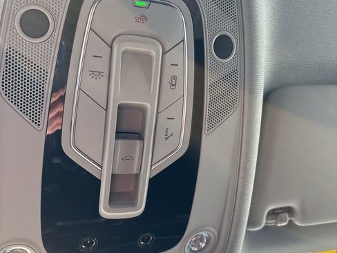 Used 2019 Audi A4 2.0T Premium Plus w/ Premium Plus Package image 28