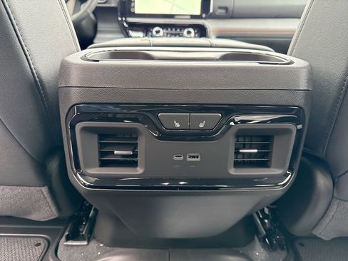 New 2026 GMC Sierra 1500 AT4 w/ AT4 Premium Package AWD/4WD image 22