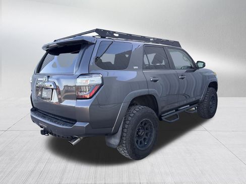 Used 2017 Toyota 4Runner image 6