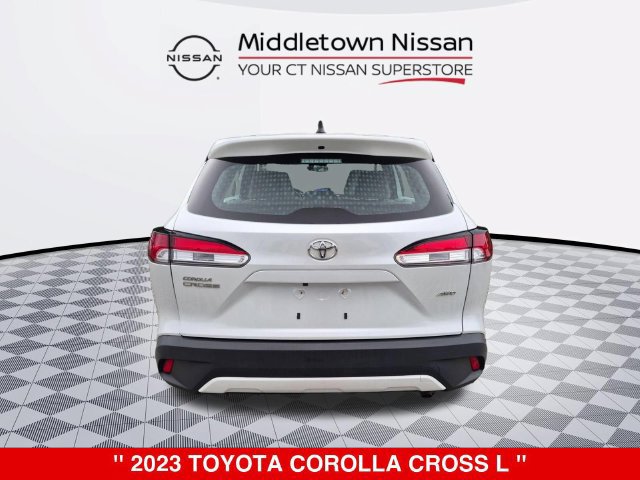 Used 2023 Toyota Corolla Cross L AWD/4WD image 4