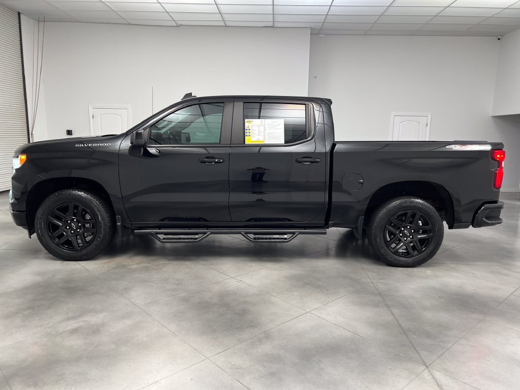 Used 2023 Chevrolet Silverado 1500 RST w/ Protection Package AWD/4WD image 5