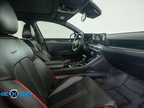 Used 2022 Kia K5 GT FWD image 39