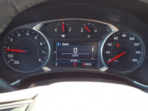 Used 2019 Chevrolet Equinox LT w/ LPO, Cargo Package AWD/4WD image 20