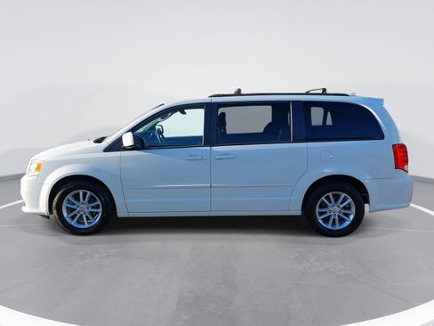Used 2014 Dodge Grand Caravan SXT w/ Rear Park Assist Package image 8