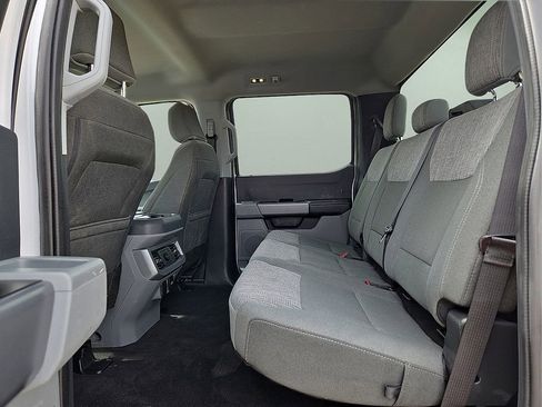 Used 2024 Ford F250 XLT w/ FX4 Off-Road Package image 12