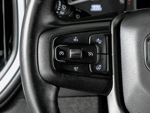 Used 2023 GMC Sierra 3500 Denali w/ Denali Ultimate Package image 17