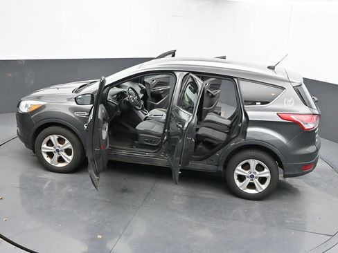 Used 2016 Ford Escape SE image 42