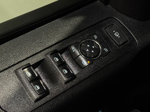 Used 2021 Ford F350 Lariat w/ Lariat Ultimate Package image 33