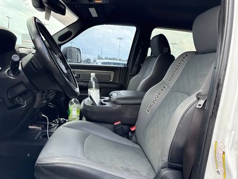 Used 2017 RAM 2500 Power Wagon w/ Luxury Group AWD/4WD image 5