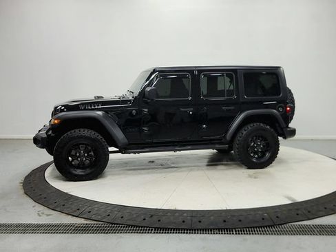 Used 2026 Jeep Wrangler Unlimited Sport AWD/4WD image 5