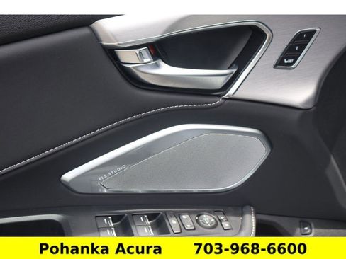 Used 2025 Acura RDX SH-AWD w/ Technology Package image 21