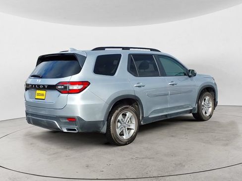 Used 2026 Honda Pilot EX-L image 5