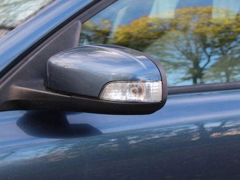 Used 2008 Volvo V50 T5 image 4