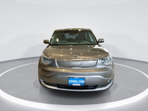 Used 2017 Kia Soul EV + w/ Paint Protection Film Package image 3