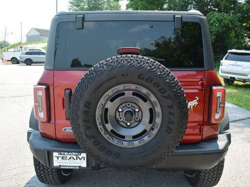 Certified 2025 Ford Bronco Badlands w/ Sasquatch Package AWD/4WD image 6