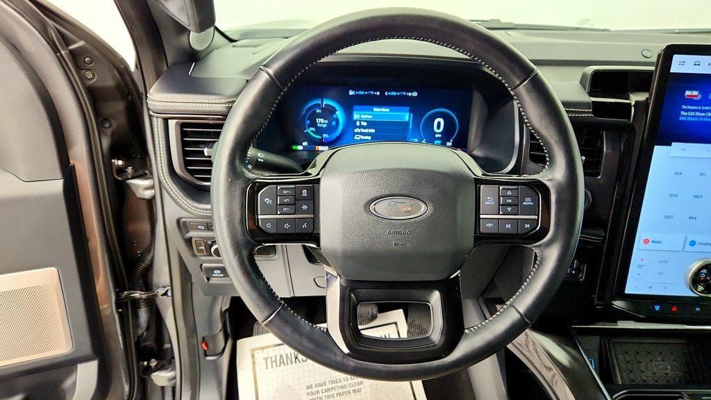 Used 2023 Ford F150 Lightning Platinum AWD/4WD image 14