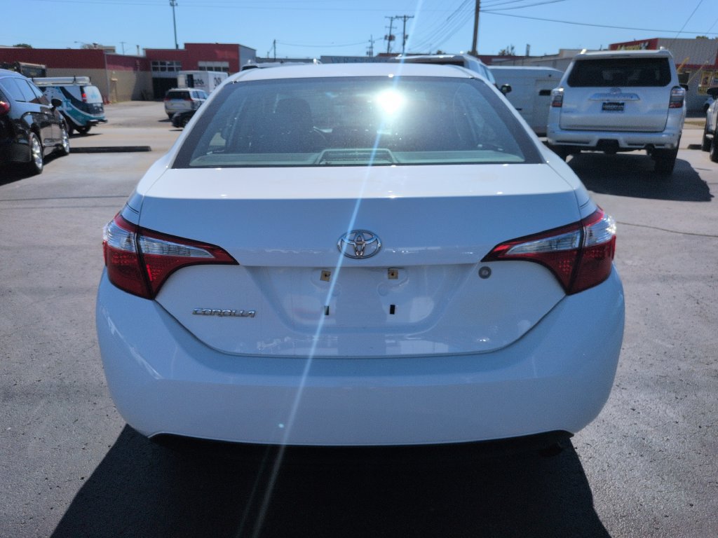 Used 2015 Toyota Corolla L FWD image 4