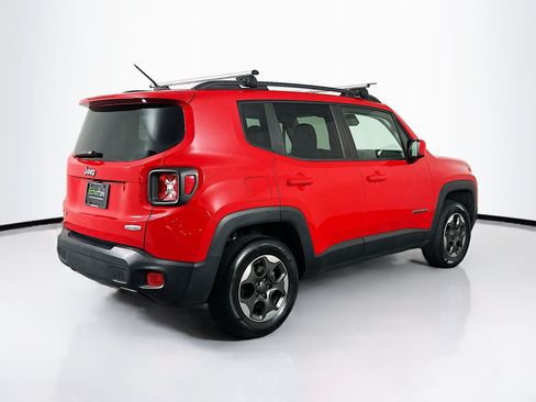 Used 2015 Jeep Renegade Latitude AWD/4WD image 9