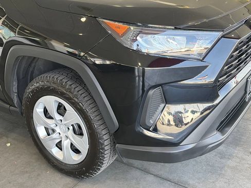 Certified 2021 Toyota RAV4 LE FWD image 8