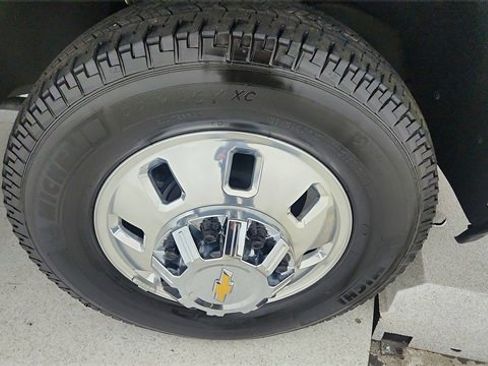Used 2024 Chevrolet Silverado 3500 High Country image 58