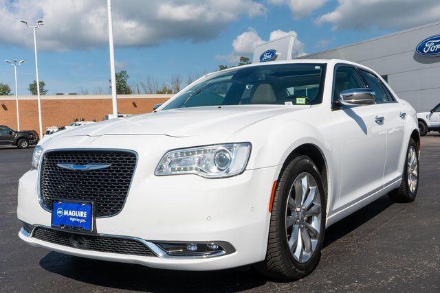 Used 2018 Chrysler 300 Limited w/ Safetytec Plus Group AWD/4WD image 2