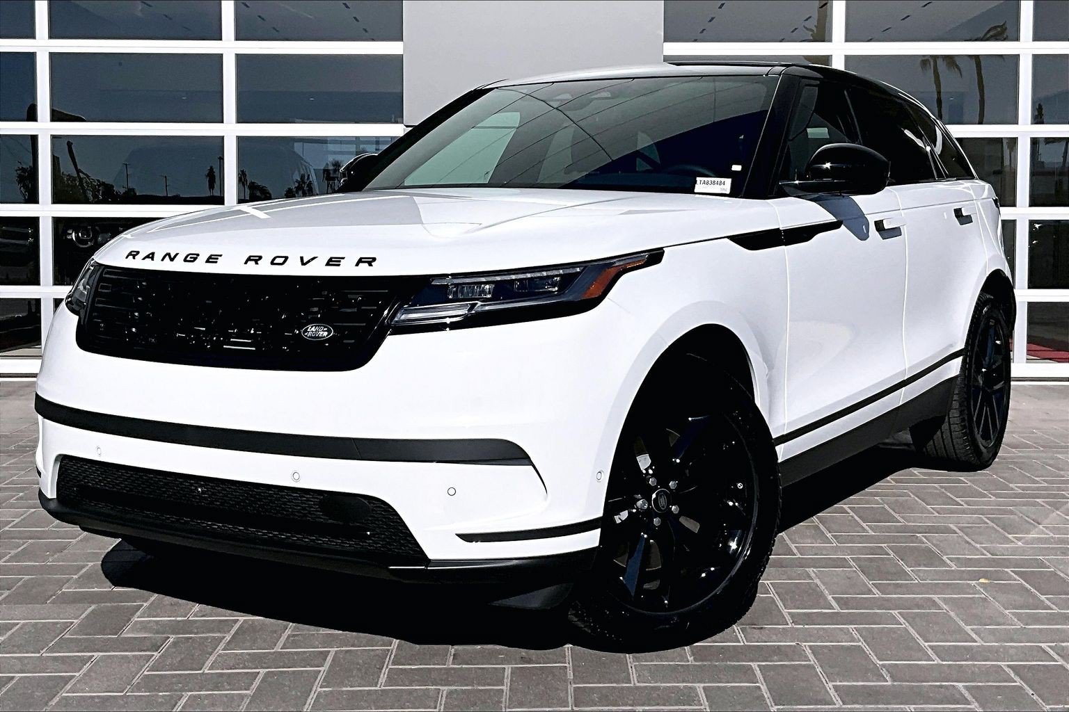 New 2026 Land Rover Range Rover Velar S AWD/4WD image 1