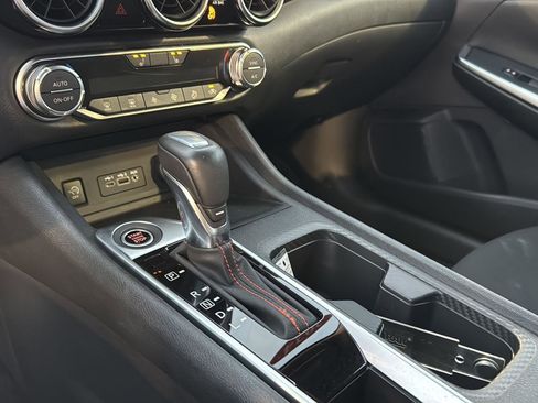 Used 2024 Nissan Sentra SR image 25