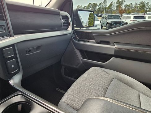 Used 2022 Ford F150 XLT w/ Equipment Group 301A Mid image 11