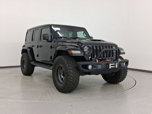 Used 2022 Jeep Wrangler Unlimited Rubicon w/ Xtreme Recon 35" Tire Package image 7