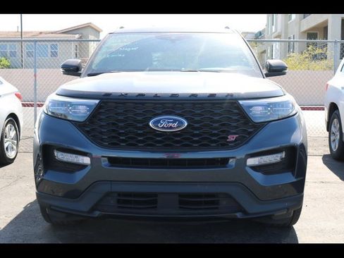 Certified 2023 Ford Explorer ST w/ Equipment Group 401A AWD/4WD image 3