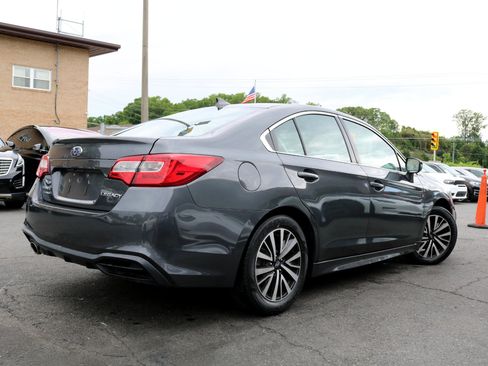 Used 2019 Subaru Legacy 2.5i Premium image 2