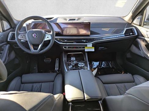 New 2026 BMW ALPINA XB7 image 15