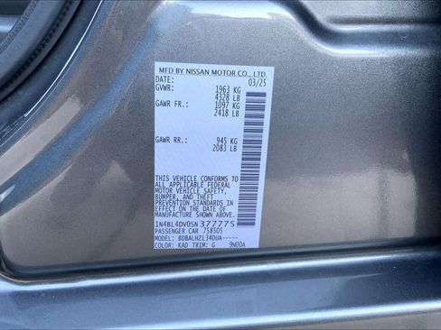 Used 2025 Nissan Altima 2.5 SV FWD image 37