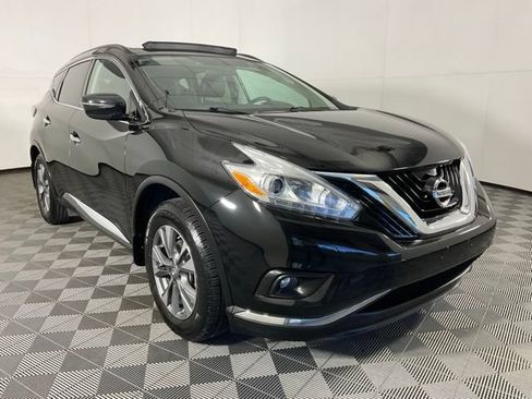Used 2017 Nissan Murano SV AWD/4WD image 3
