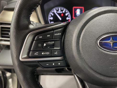 Used 2023 Subaru Outback Limited image 19