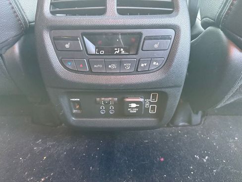 Used 2022 Honda Pilot Black Edition image 18