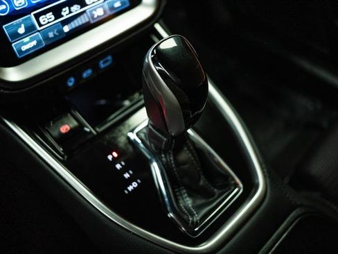 Used 2025 Subaru Outback Premium image 21