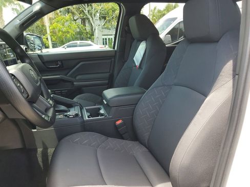 New 2025 Toyota Tacoma SR5 image 15