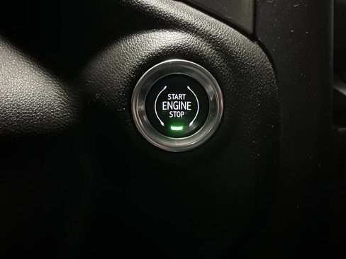 Used 2024 Chevrolet Silverado 2500 Custom w/ Custom Value Package image 20