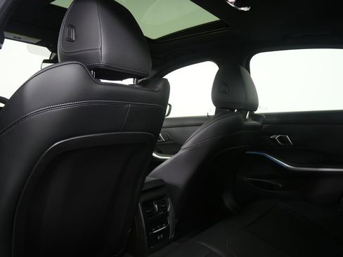 Certified 2025 BMW 330i 330i image 19