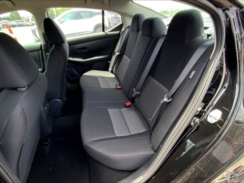 Used 2025 Nissan Sentra SV w/ All-Weather Package image 11