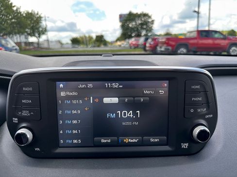 Used 2020 Hyundai Santa Fe SEL AWD/4WD image 19
