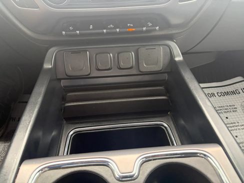 Used 2018 GMC Sierra 1500 SLT AWD/4WD image 16